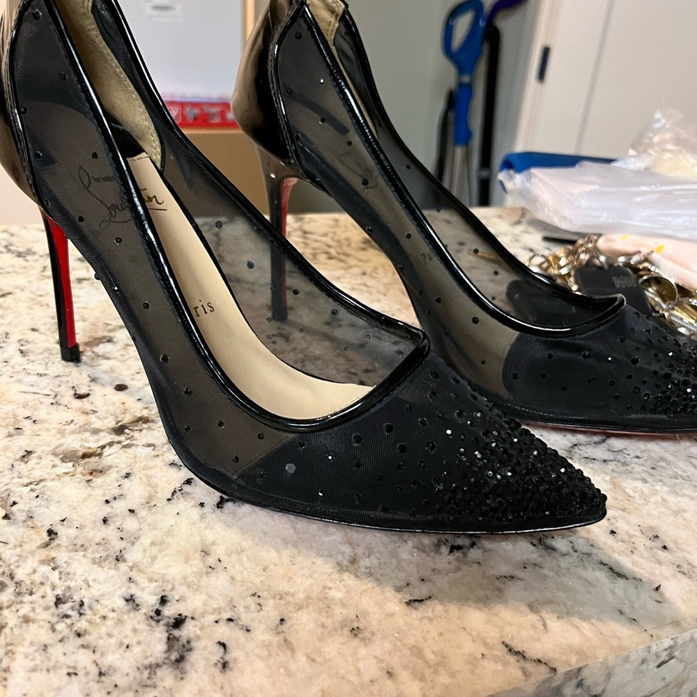 Louis Vuitton Authentic LV red stiletto